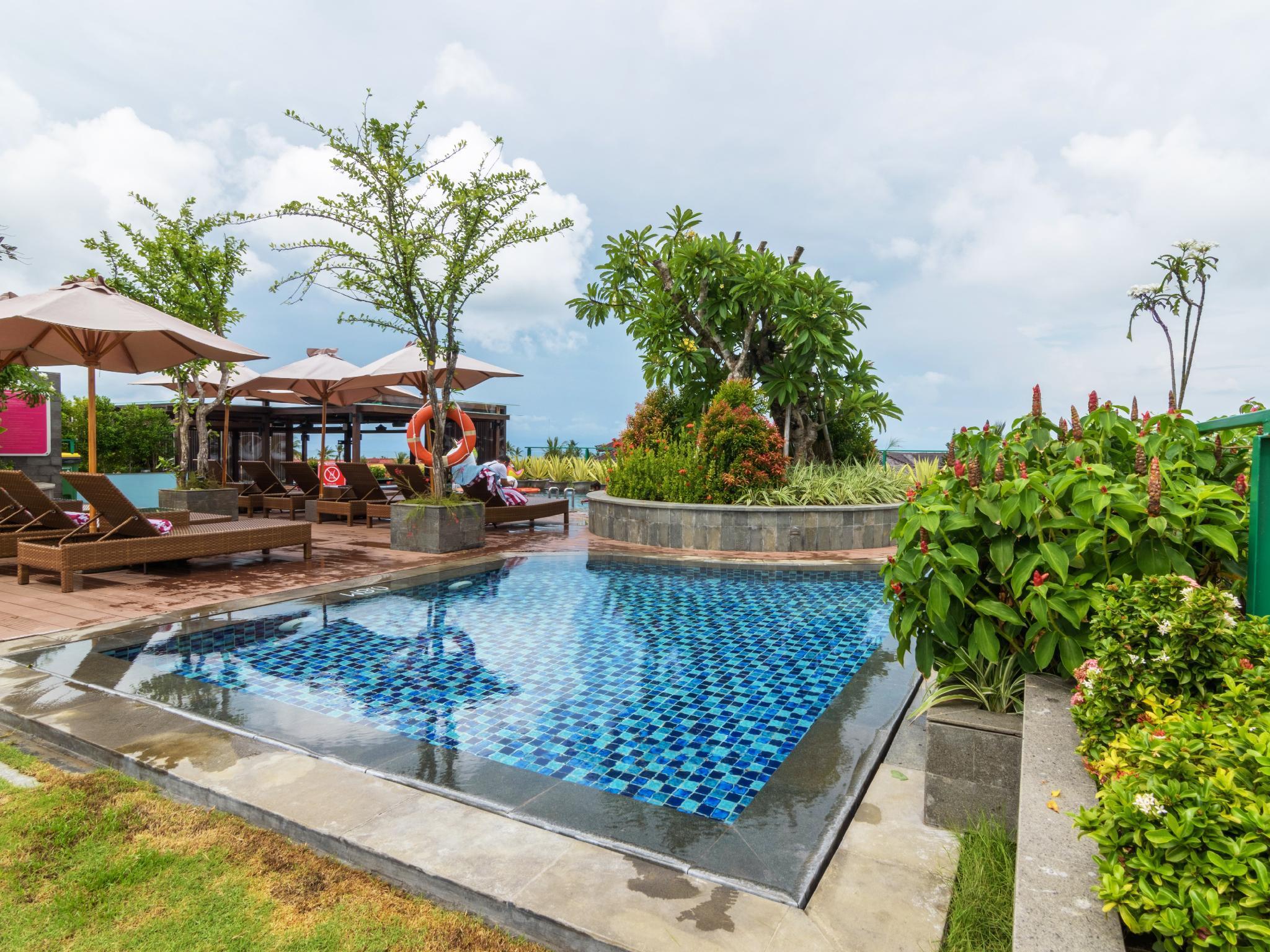 Favehotel Kuta Kartika Plaza מראה חיצוני תמונה